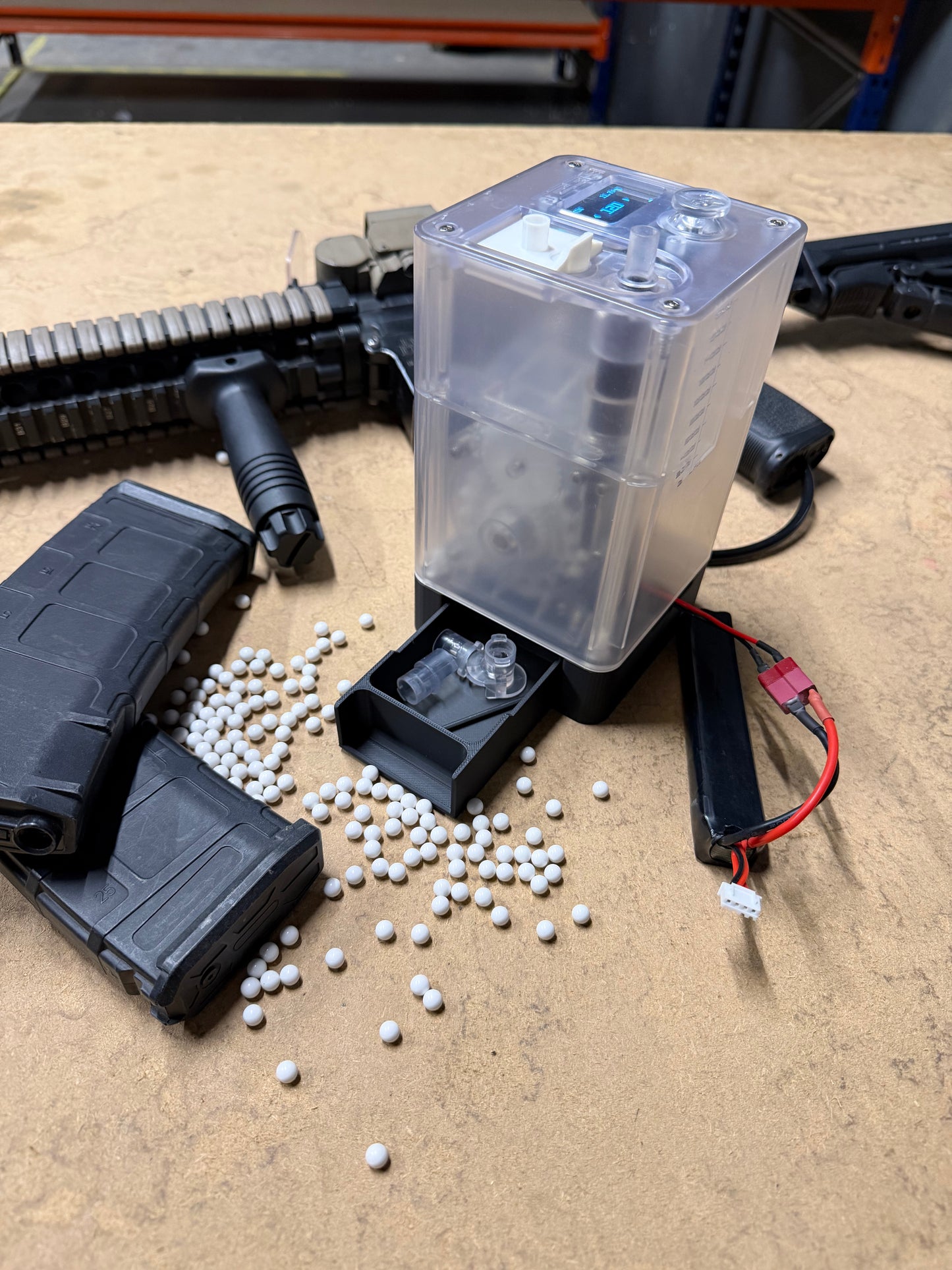 T238 snellader opberglade